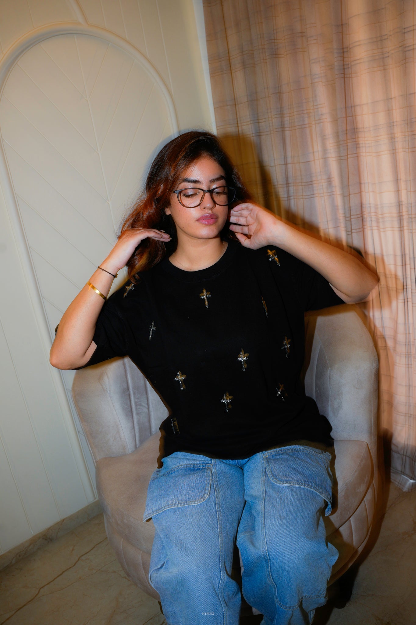 Dangle Cross (Oversized T-Shirt)