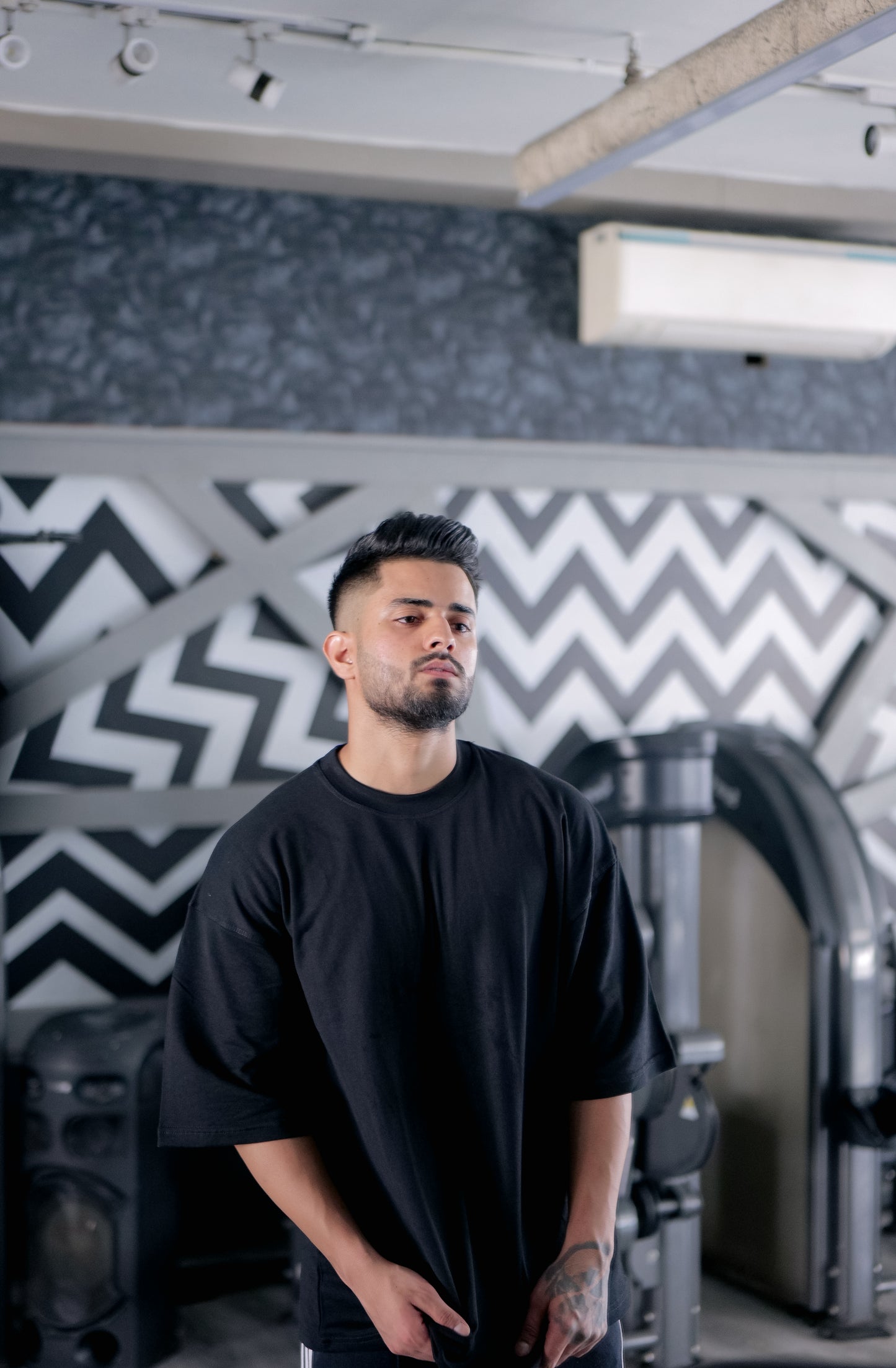FLEX BLACK (Oversized T-Shirt)