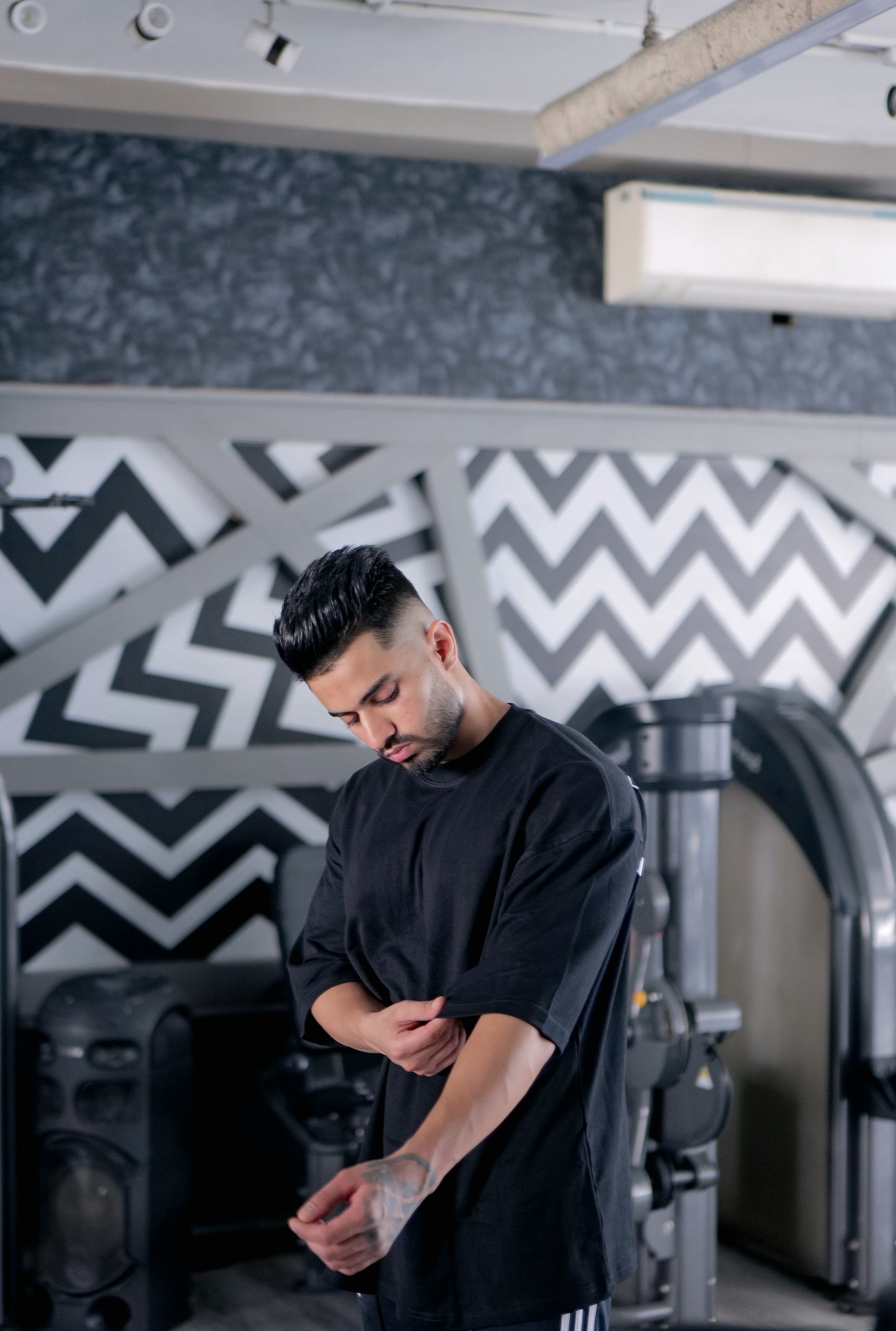 FLEX BLACK (Oversized T-Shirt)