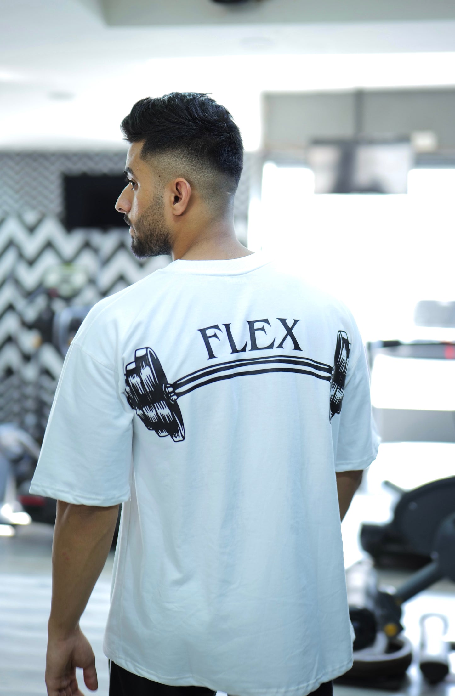 FLEX WHITE (Oversized T-Shirt)