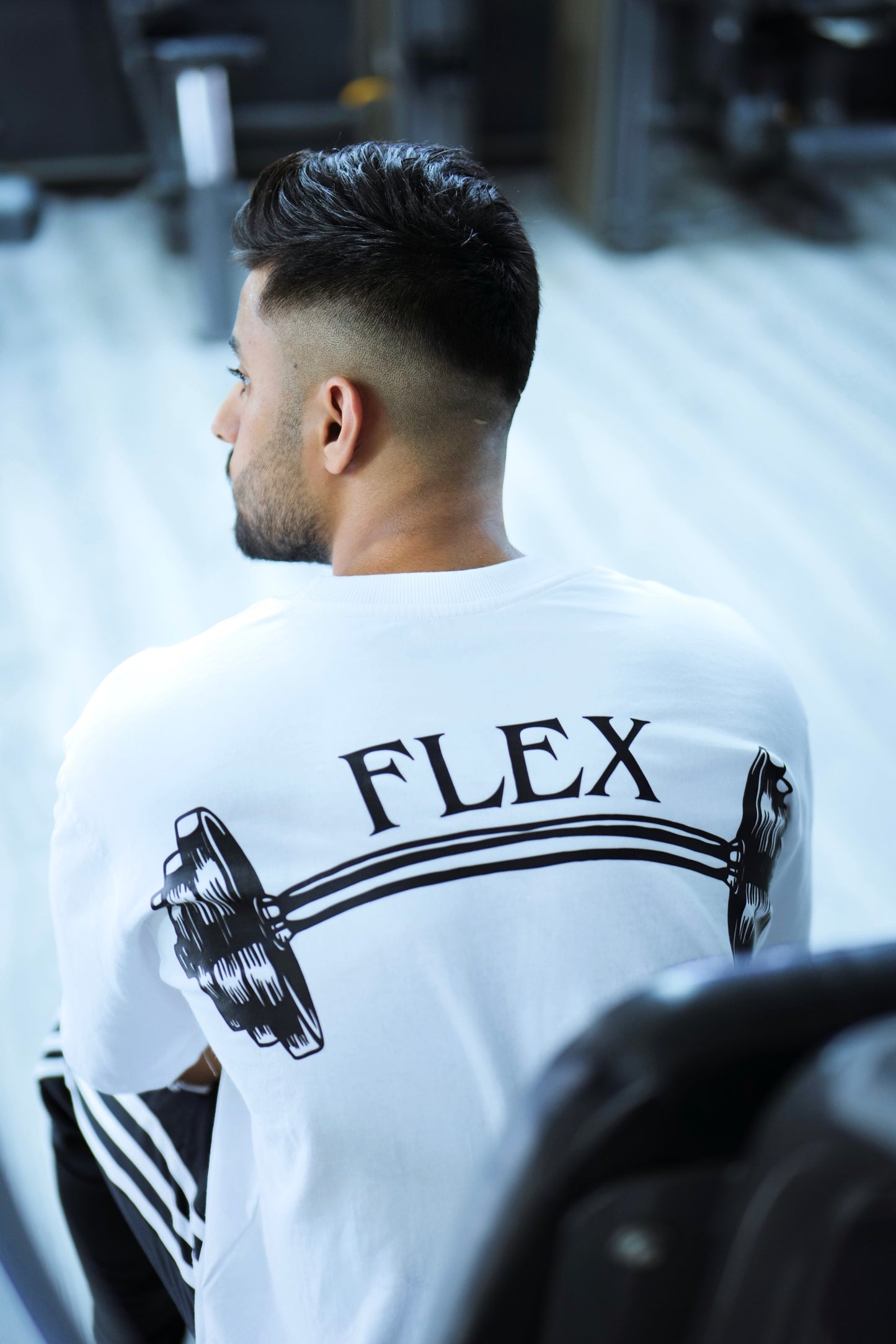 FLEX WHITE (Oversized T-Shirt)