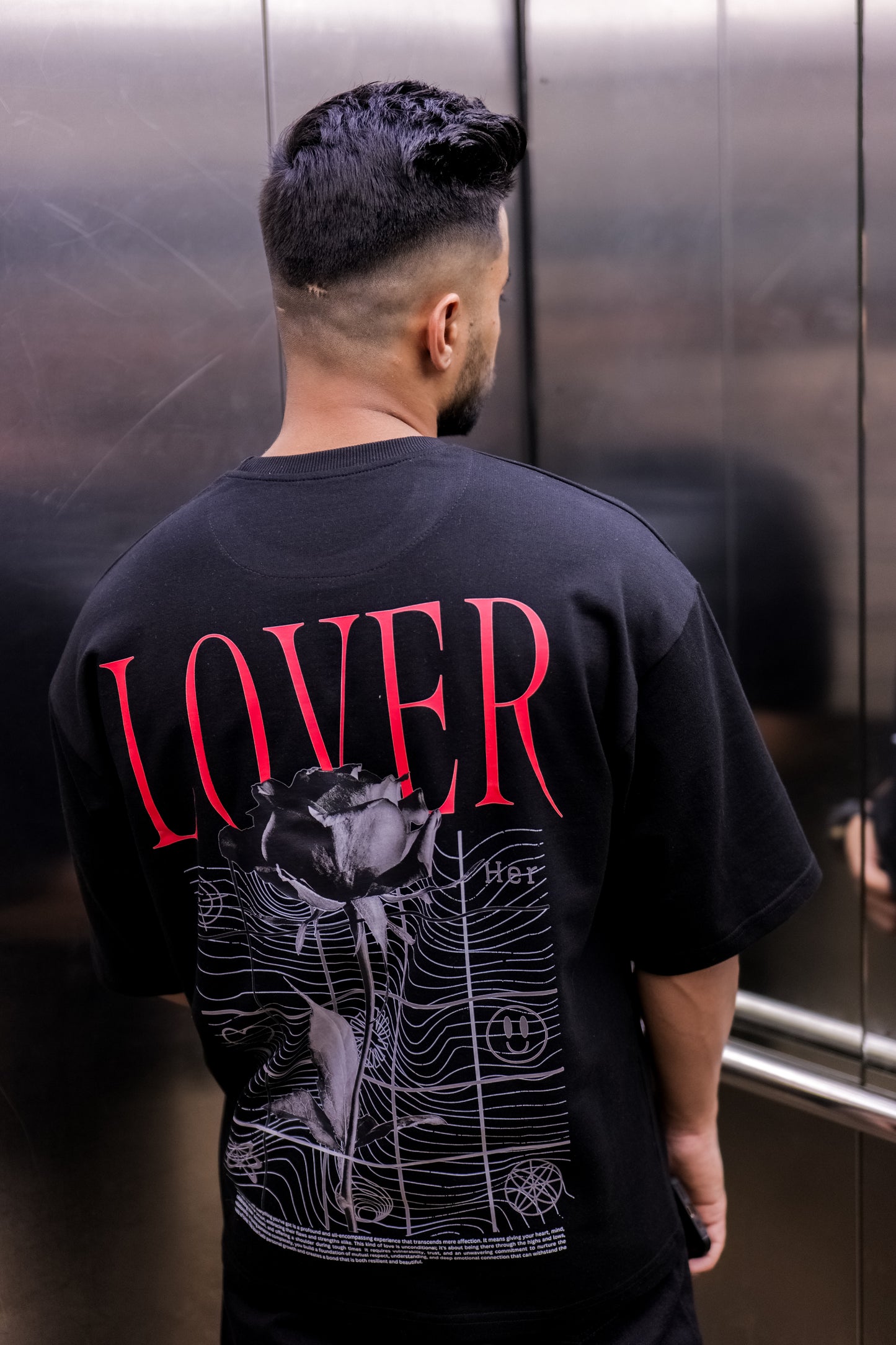 LOVER BLACK (Oversized T-Shirt)