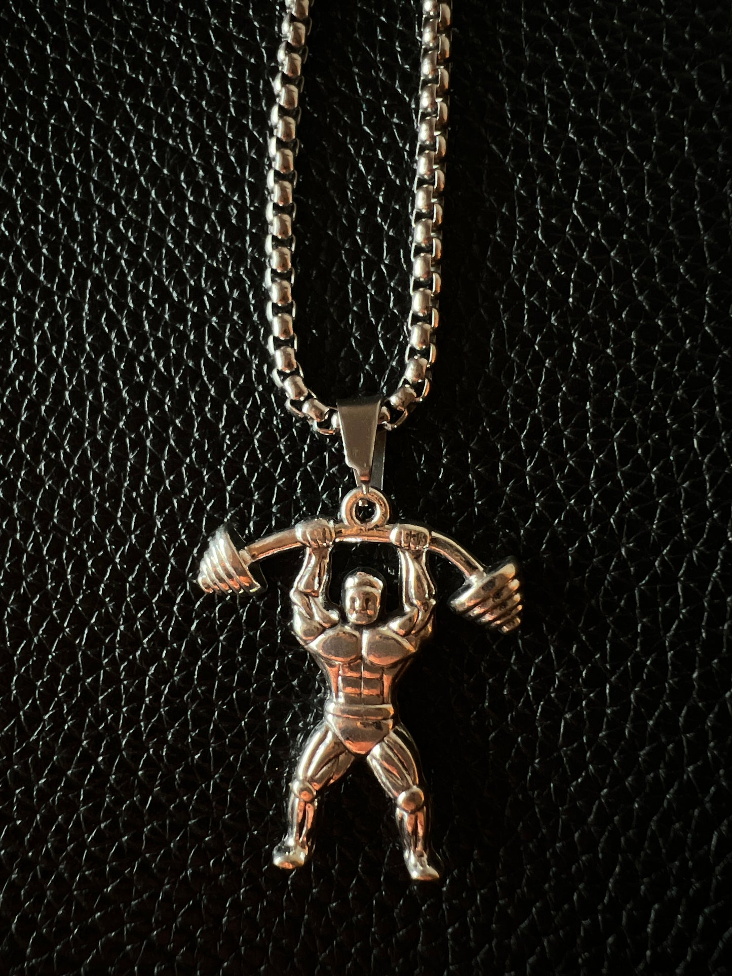 Power lifter Locket